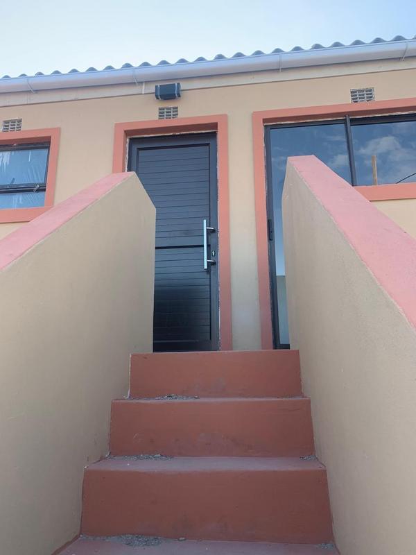 5 Bedroom Property for Sale in Langa Western Cape